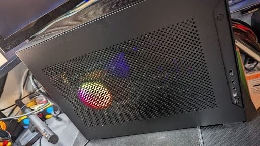 EK Nucleus AIO CR240 Lux D-RGB All-in-One Liquid CPU Cooler EK Nucleus AIO CR240 Lux D-RGB All-in-One Liquid CPU Cooler